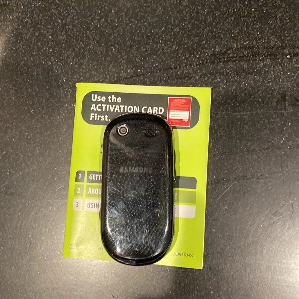 Samsung T340G Black Phone with Blue Detail